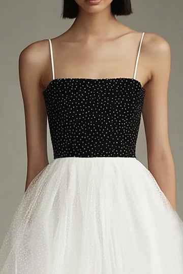 Robe courte en tulle blanc